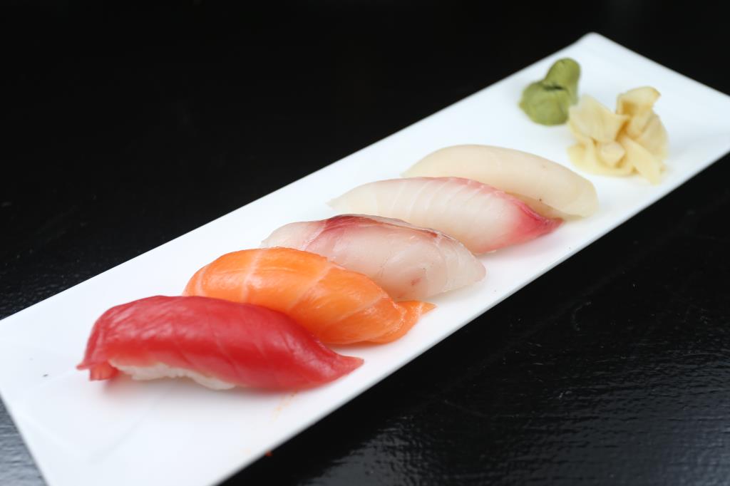 6. sushi appetizer